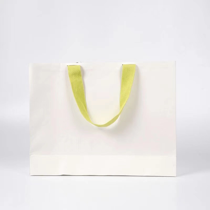 190gsm To 350gsm Apparel Paper Bag Shoes And Clothing Packaging
