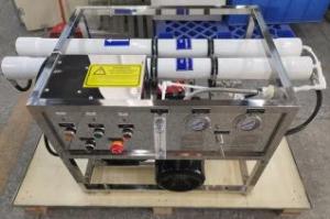 Quality Living Water Seawater Reverse Osmosis Treatment Equipment 4000l/D Yachts Island Villas wholesale