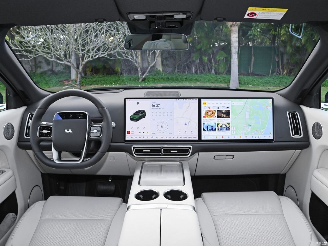 2023 Lixiang L9 PRO Hybrid SUV Electric Car with Auto Gear Box 180km/H Top Speed Rhd Vehicle with Left Steering