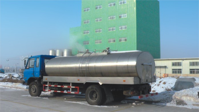 -20℃～+40℃ Classic Milk Truck , Milk Tanker Truck For Long Distance Transfer