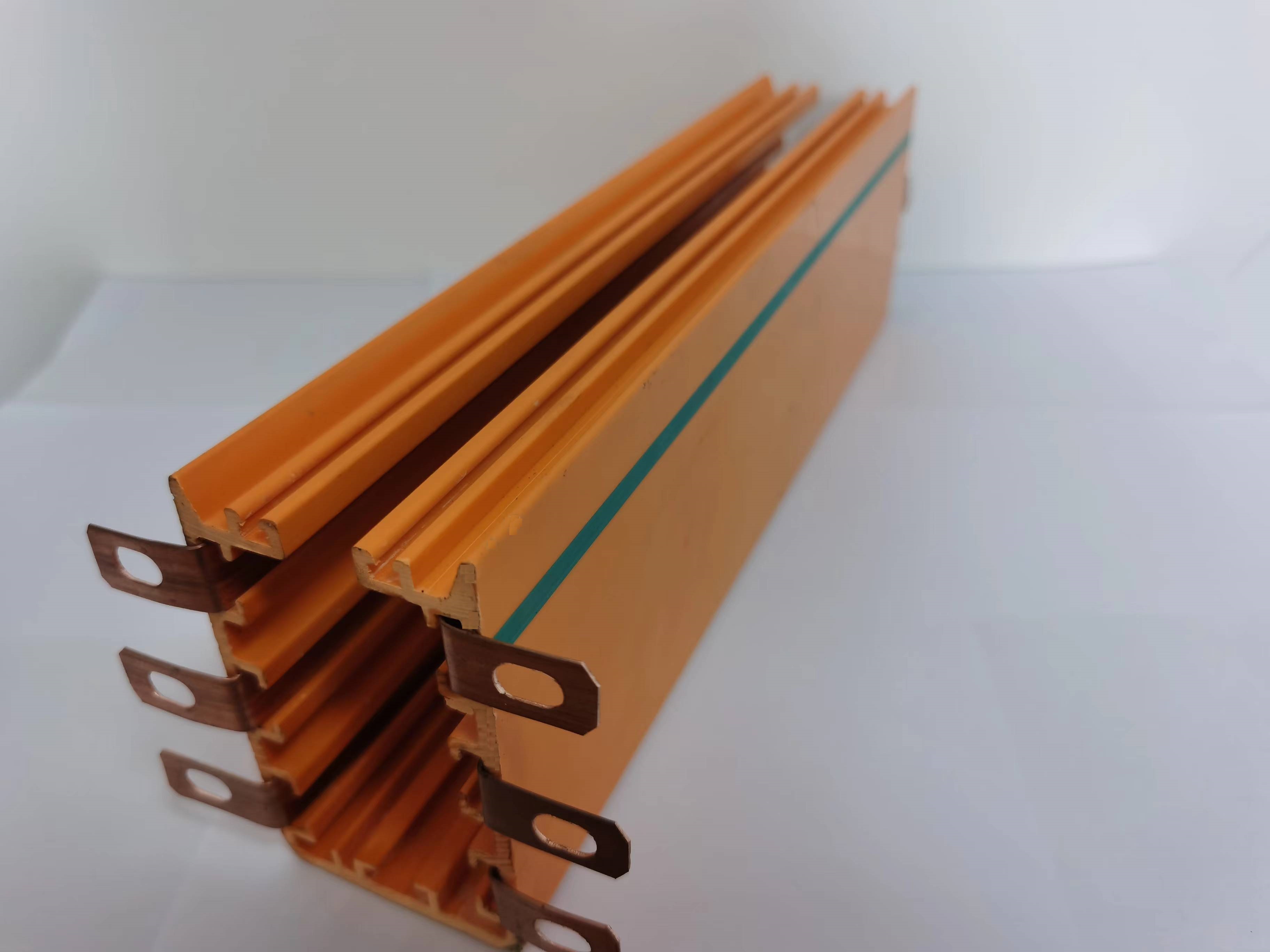 Power Rail Enclosed Conductor Systems Rail HFP52 x 4.5m Green