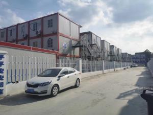 Quality Anti Seismic Portable Site Office Container Flat Pack Cabins 20ft 40ft wholesale