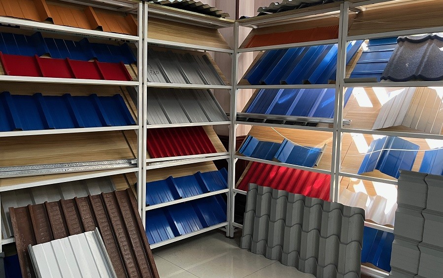 Polyester Coating Metal Roof And Cladding Galvanised Steel Roofing Sheets Z225 0.43mm* 980mm