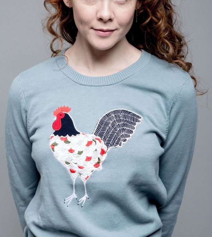 WOMEN'S 100% COTTON FINE GAUGE APPLIQUE ROOSTER EMBROIDERY KNITTED SWEATER ( PULLOVER )