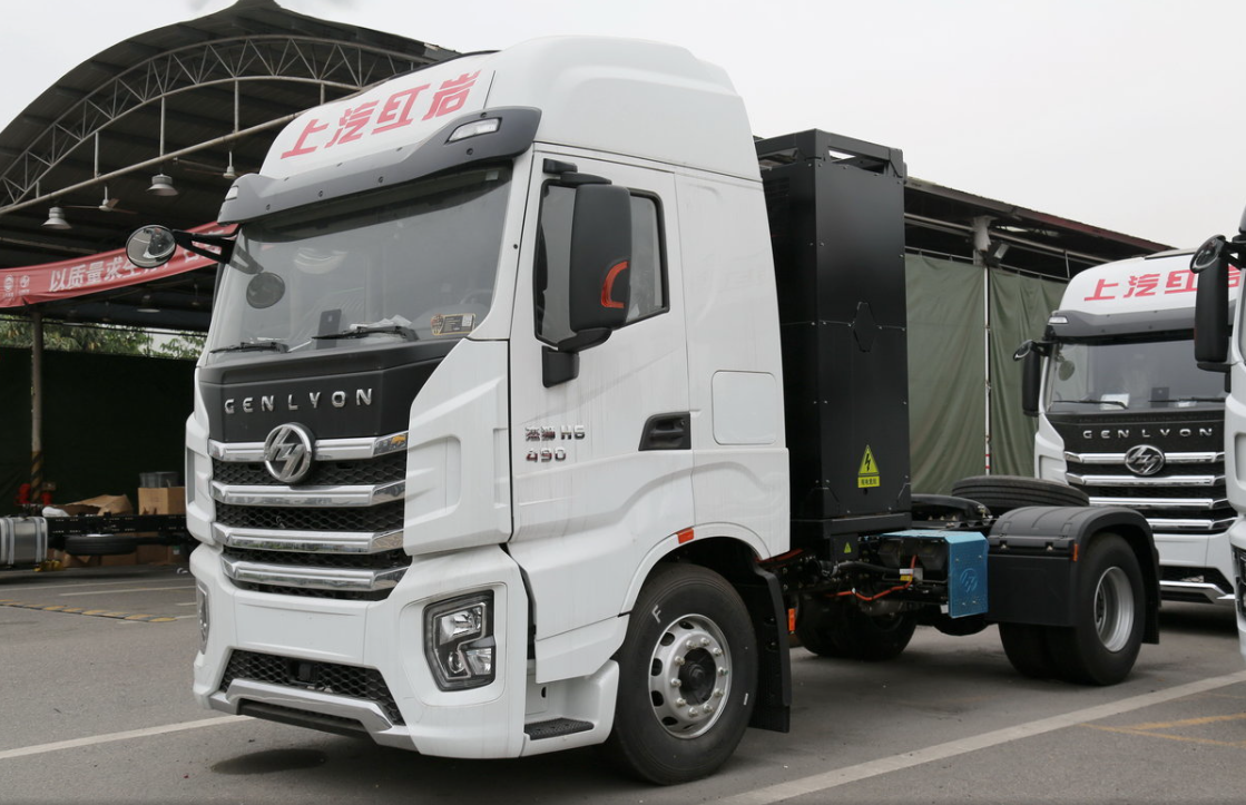 251 350hp Electric Heavy Truck Sale 2023 Saic Hongyan Truck Tractor Electric Tractor 6*4 Energy Directly