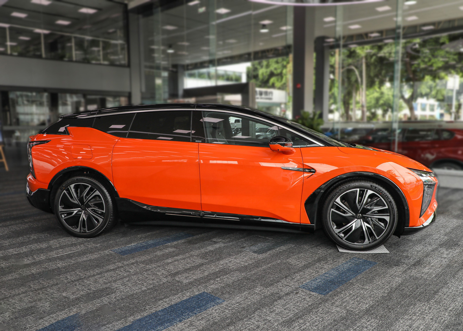 electric car Gaohe HiPhi X 2022 Chuangyuan Edition 6 Seats Long Battery Life 5 door 6 seat SUV
