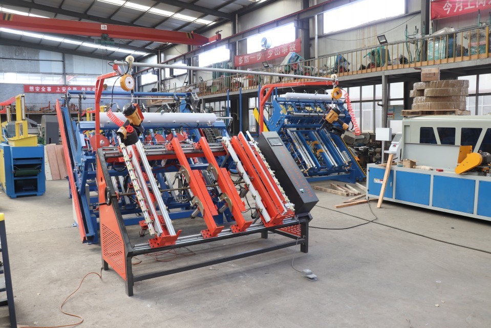 Pneumatic USA Type Wood Pallets Nailer Wood Pallet Making Machine Stringer Wood Pallet Nailing Machine