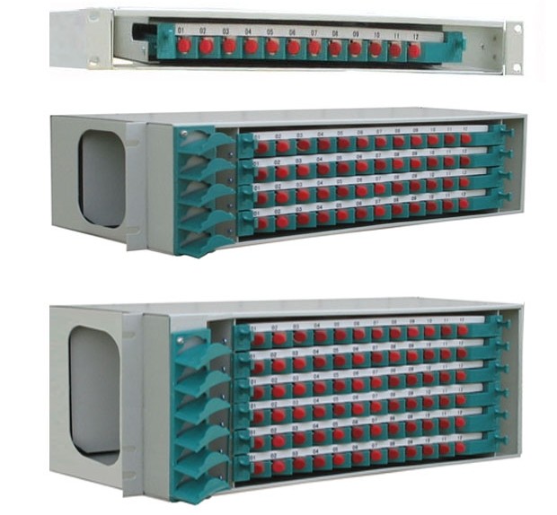 Plastic Structure Outdoor Cable Distribution Box 340 * 200 * 25 Mm Size