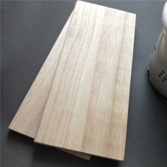 Modern Design Style Pine Drawer Side Boards with -Made Pine Wood Chips