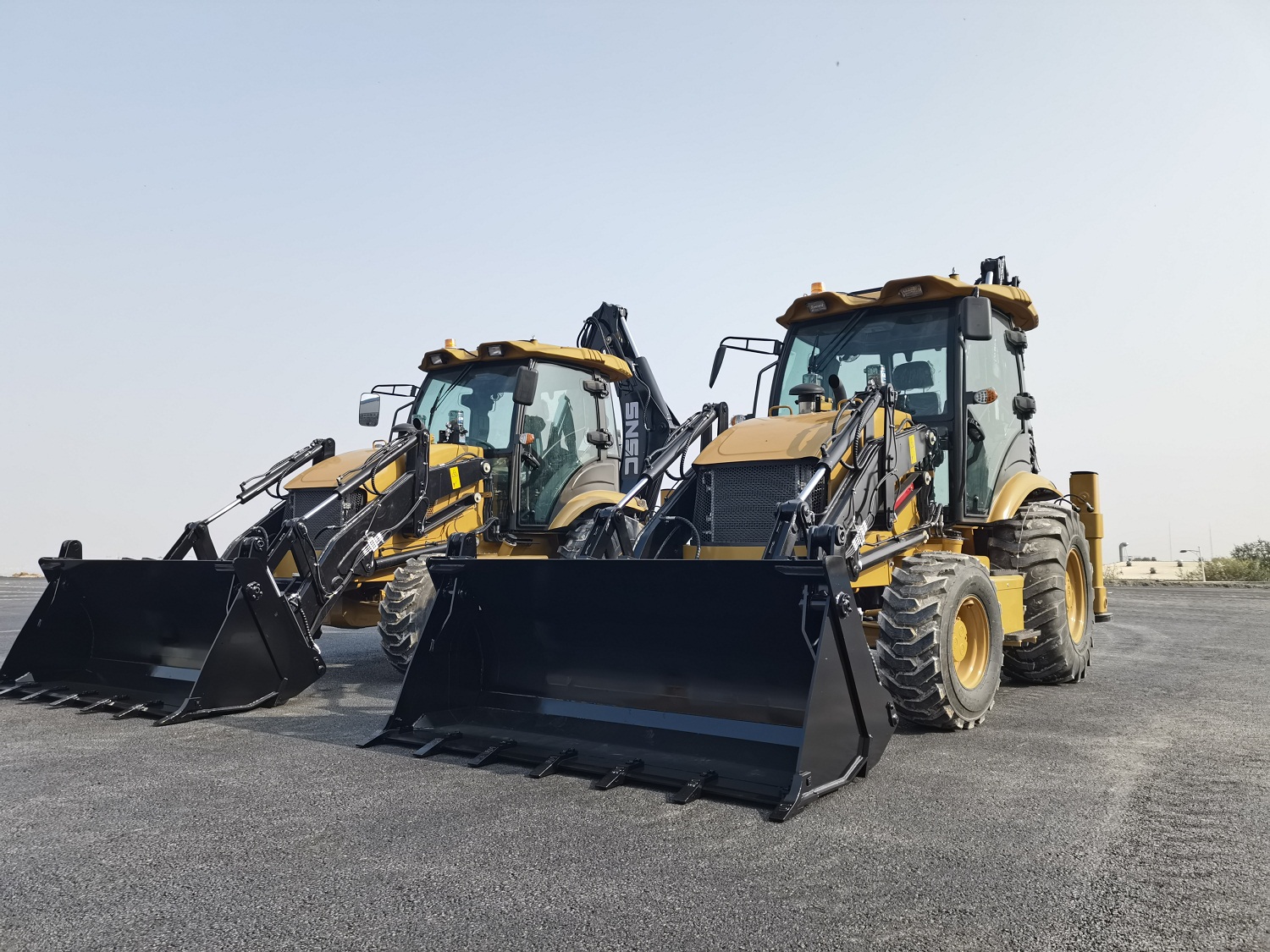 Chinese 4x4 Wheel Drive Backhoe Excavator Loader 388 Backhoe Loader for Food Shop