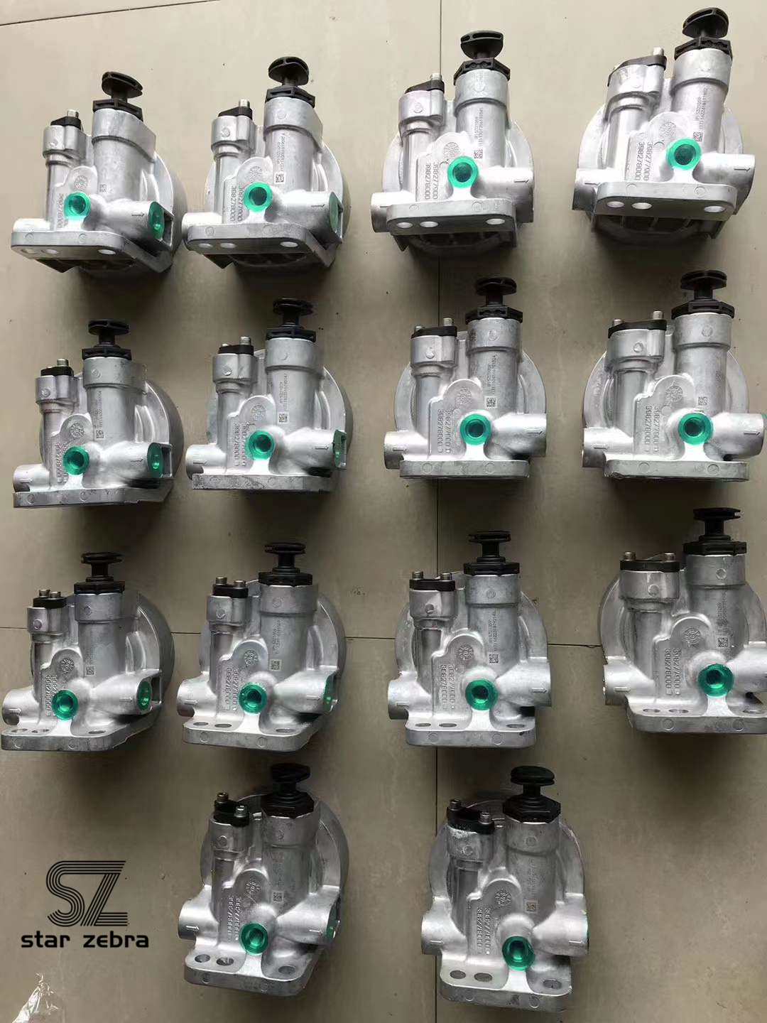 1R0739 1R-0739 Hydraulic Oil Filter Head 8 Holes For 320B E320B