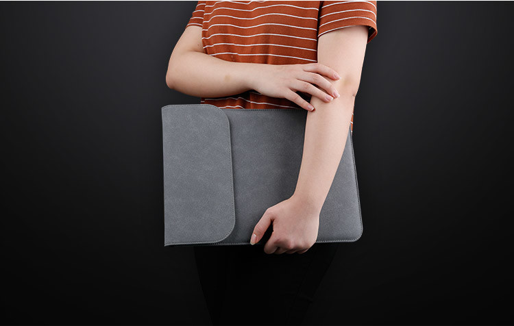 Practical Leather Fashion Laptop Sleeve , Notebook Case Bag Waterproof