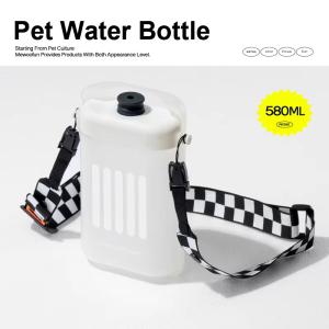 Quality Large Capacity 580ML Dog Travel Water Bottle Portable Pet Drinking Water Bottle wholesale