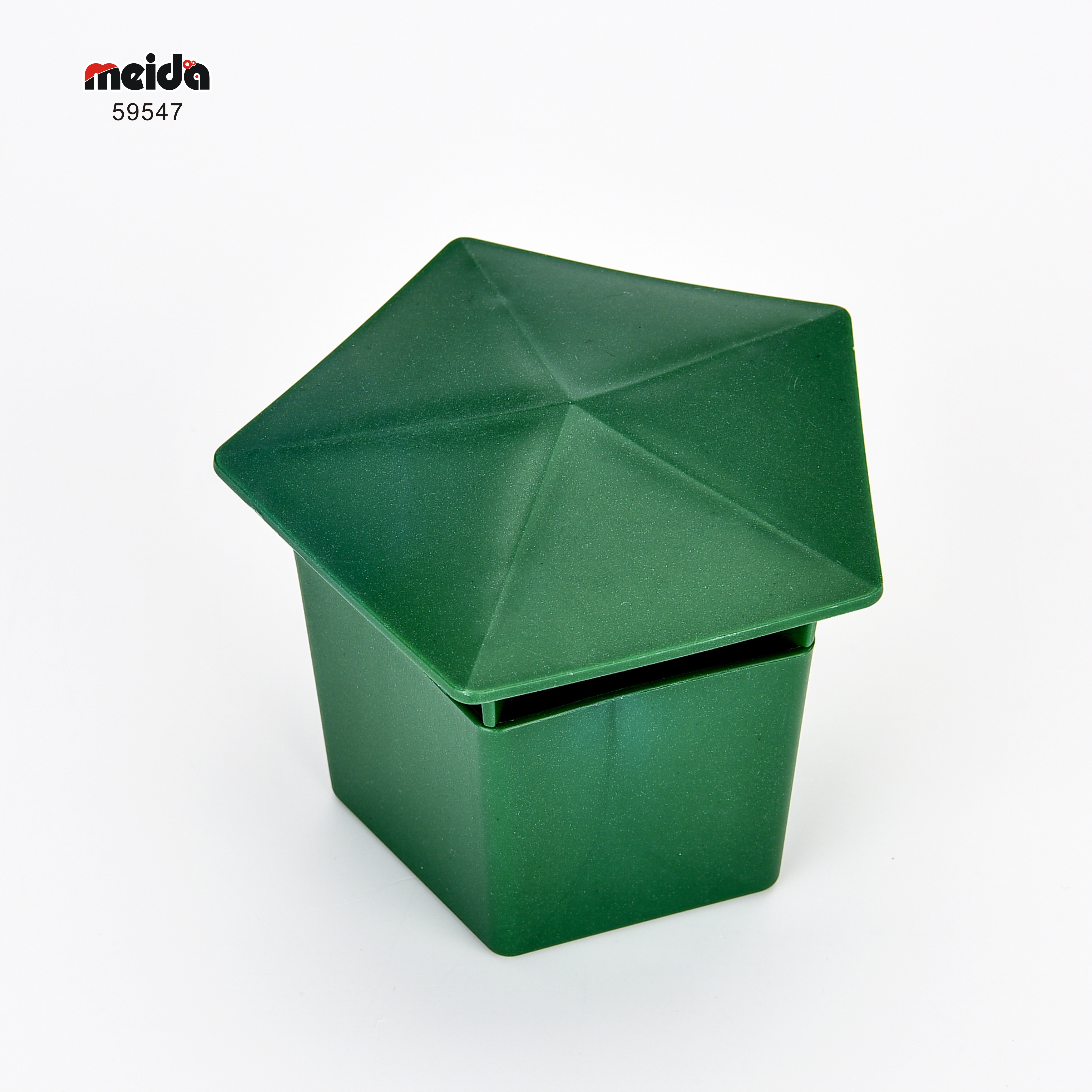 93g Plastic Snail Trap for Outdoor Safety and Garden Protection Stocked