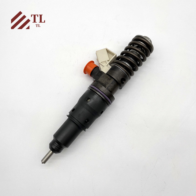 22501885 22569104 22569106 22758876 23156950 Fuel Injector for Volvo Construction Machinery Parts