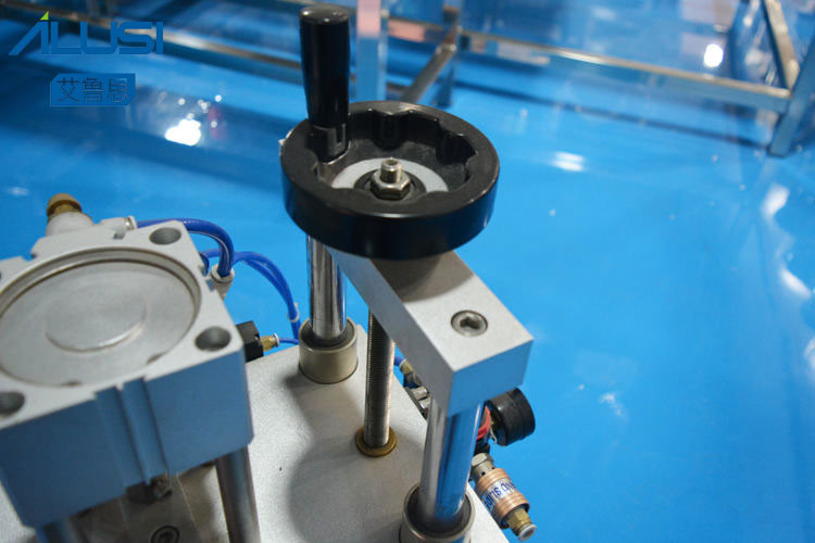 Semi Auto Perfume Manufacturing Equipment Table Top Pneumatic Small Perfume Bottle Pump Crimping Machine