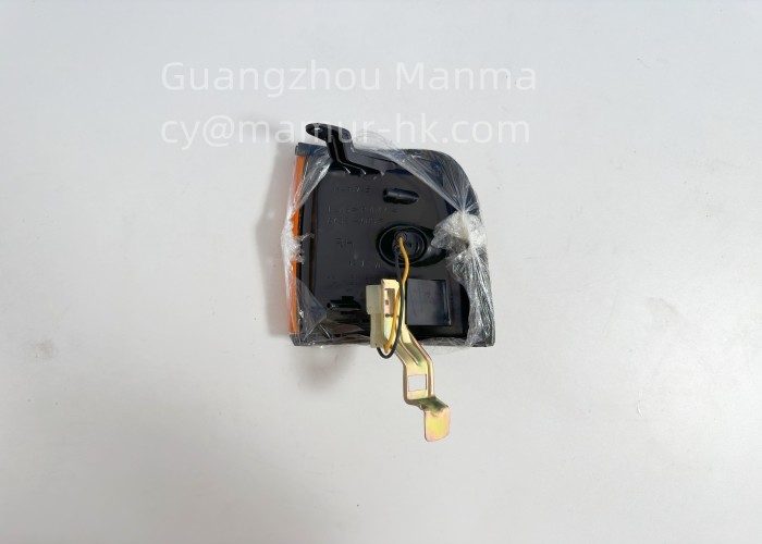 Side Comb Lamp ISUZU Chassis Parts For PICKUP TFR TFS 8-94434569-3