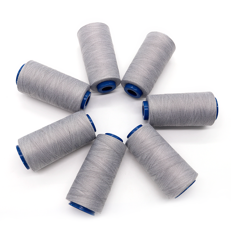 40/2 100% Spun Polyester Cotton Sewing Thread for Touch Screen Silver Conductive Yarn