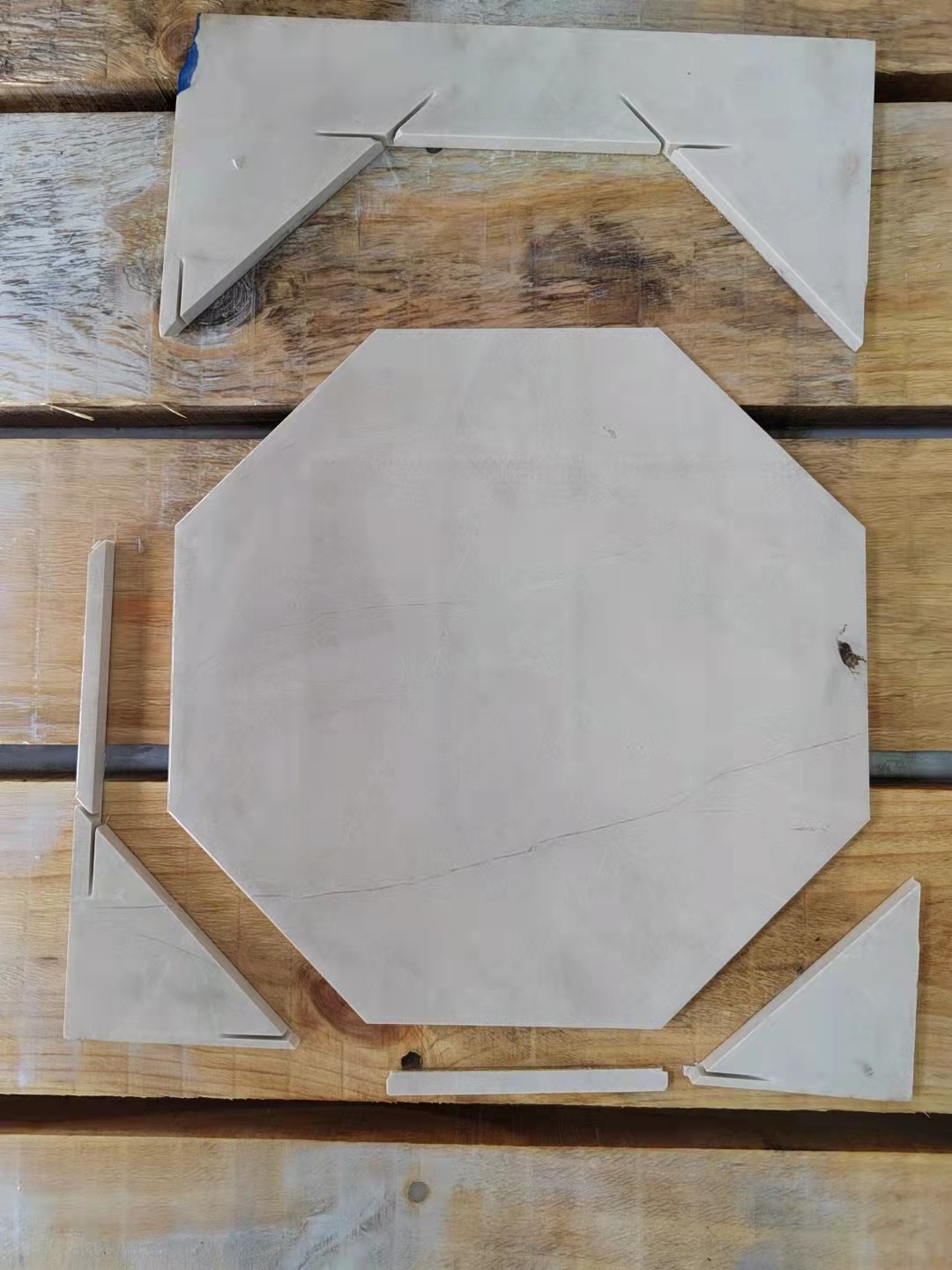 Customizable CNC Bridge Cutting Machine For Special Shapes