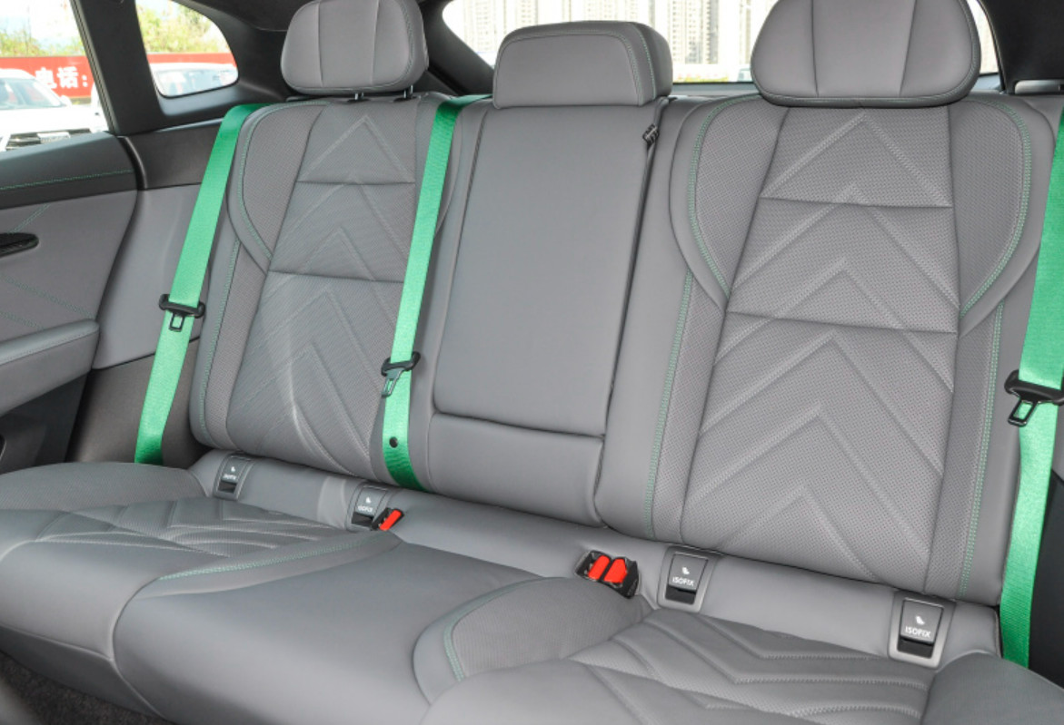 ZEEKR 001 2023 WE version 5 door 5 seat Hatchback Medium and large car