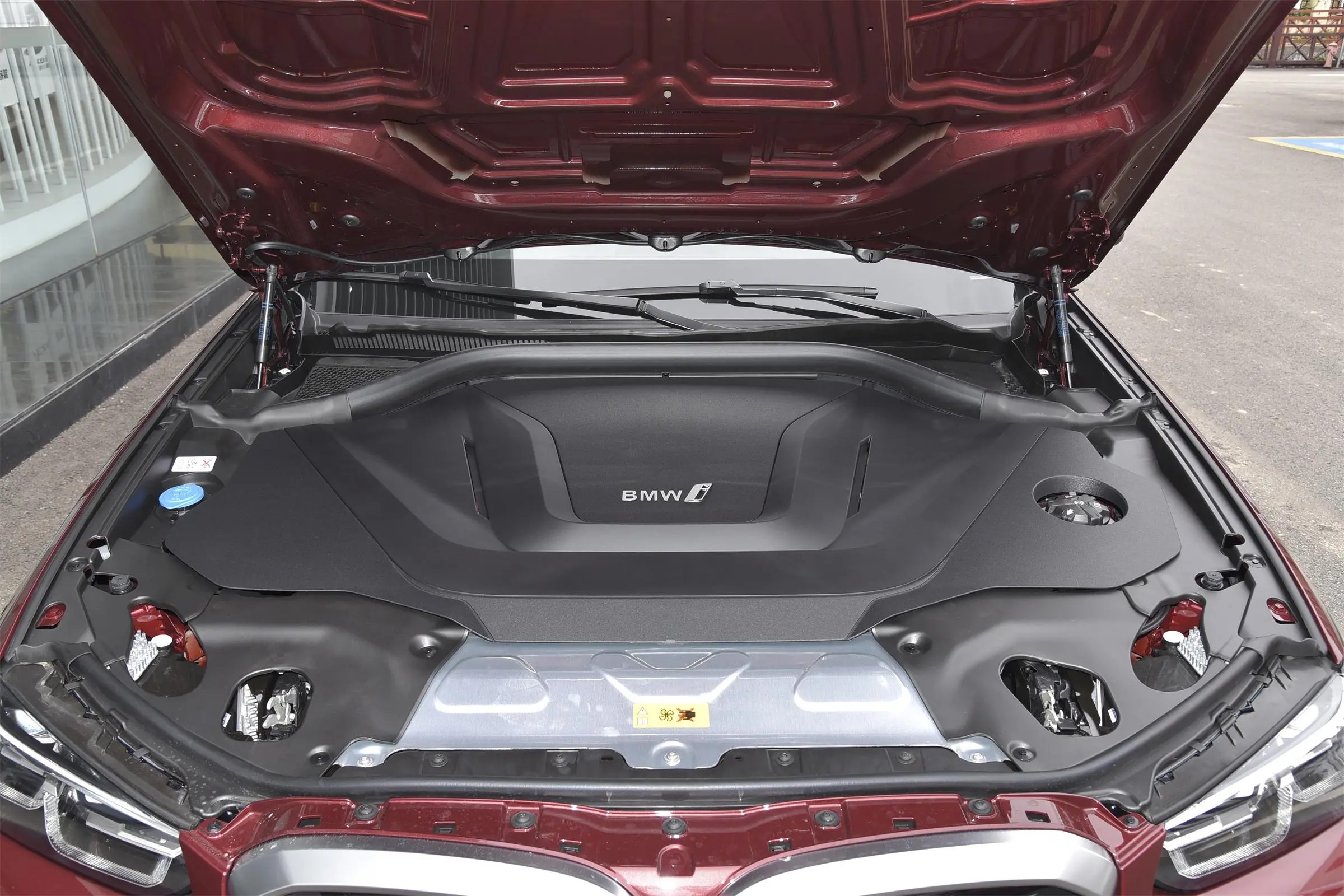 Big Room Assurance Compact SUV Long Range High Configuration 180km/h Top Speed Ix3 Pure Electric Vehicle EV Car Made