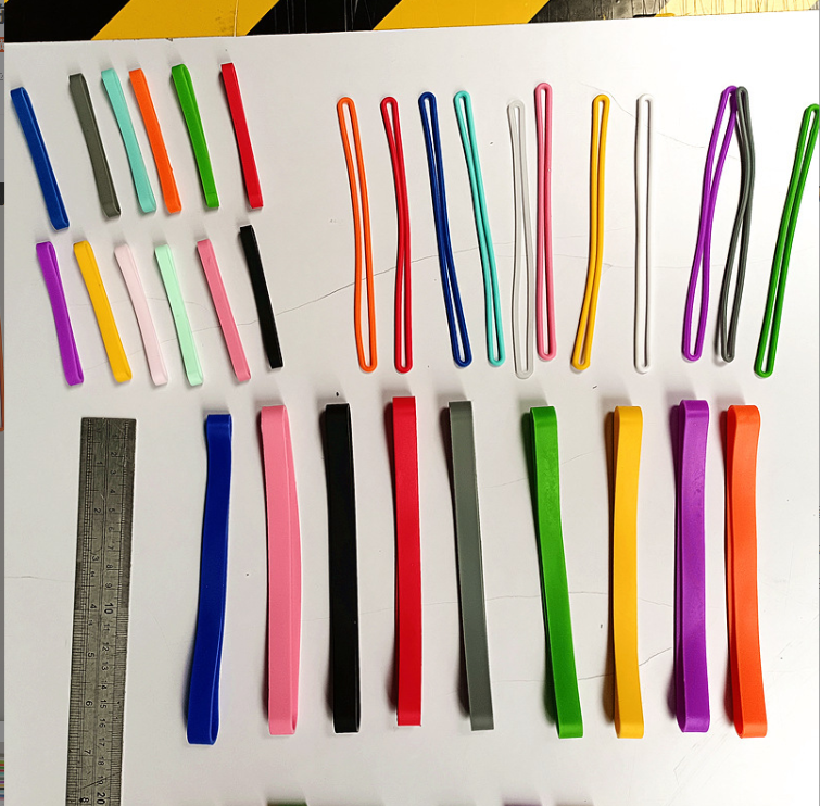 Beach Towel Clips Silicone Rubber Bands Holder for Chair Towel Cutting Service