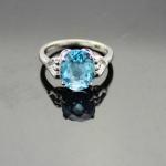 925 Silver Jewelry 8mmx10mm Round Blue Topaz Cubic Zircon Ring (R248)