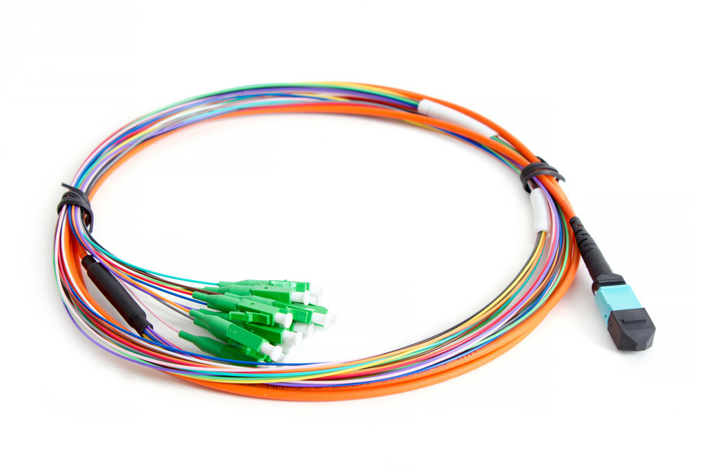 12/24C MPO-LC Cable Fiber Optic Assembly Singlemode MTP-LC OM3 Low Loss MTP 12f