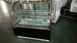 Front Face Refrigerated Display Cabinet Air Cooled Cake Fresh Keeping