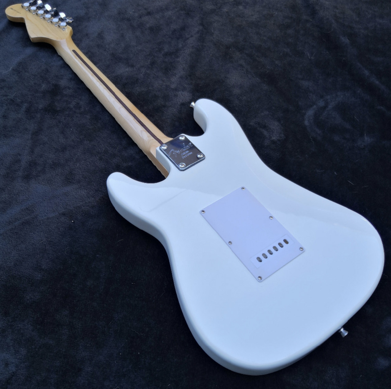 white Scalloped Fingerboard Yngwie Malmsteen Big Head double tremolo Electric Guitar