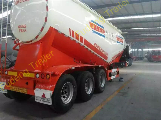 55cbm 3 Axle Dry Bulk Cement Truck Powder Transport Tanker Semi Trailer for Uganda