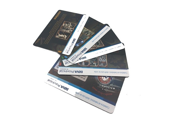 Custom Size Magnetic Hotel Room Key Card Door Access RFID Smart Key Card