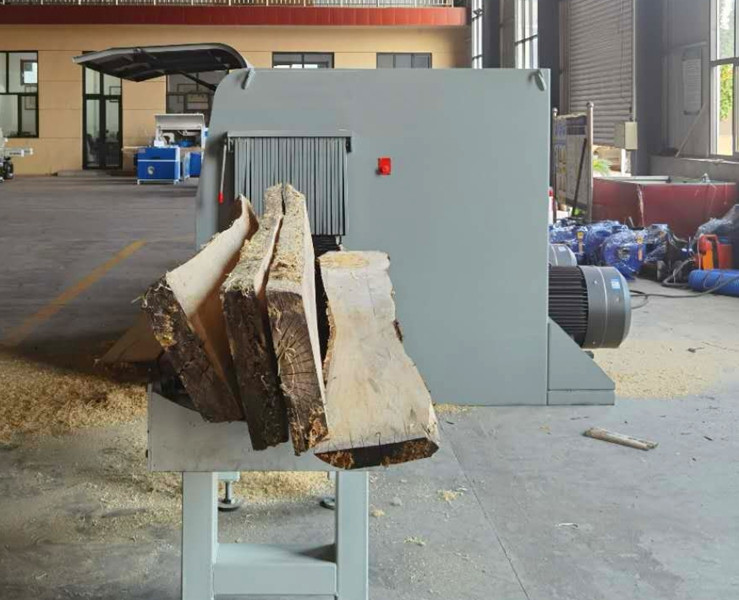 Square Timber Multiple Rip Saw Woodworking Machine 400mm Sawing Width