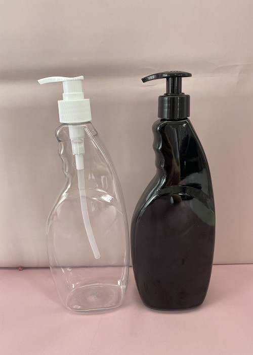 130Ml Clear Empty Plastic Bottles With Flip Top Cap, Refillable Cosmetic Spayer Containers for Toner, Lotion, Cream Skin