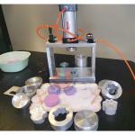 Industrial Professional Small 2 Piston Bath Bomb Making Machine for Quick
