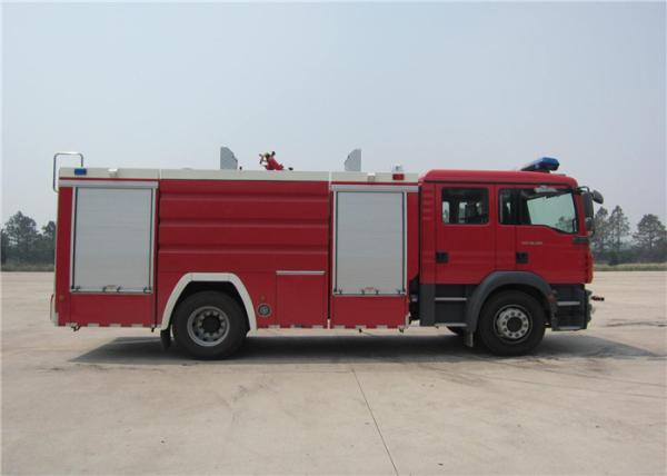 Gross Vehicle Weight 15330kg Light Water Tender Fire Truck with Four-Stroke