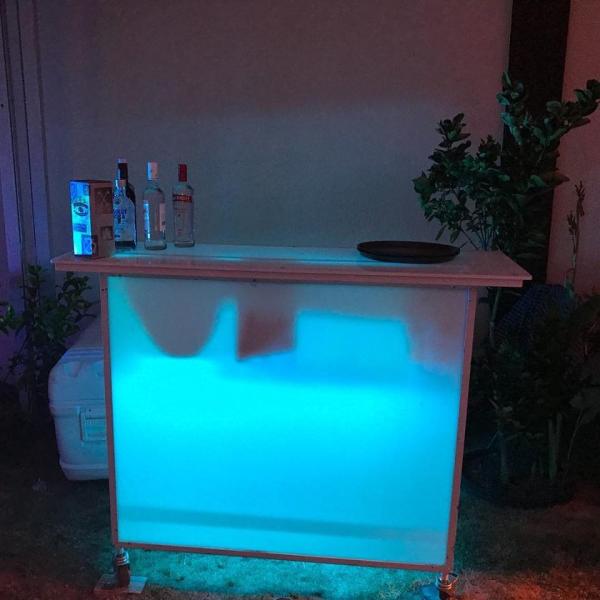 Cordless Cocktail Mobile Bar For Weddings , Ktv Lobby Led Mobile Bar Uv