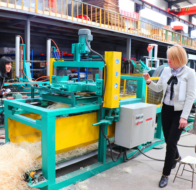Firelighter Wood Wool Machine 9KW-12.5KW For Wool Rope Making