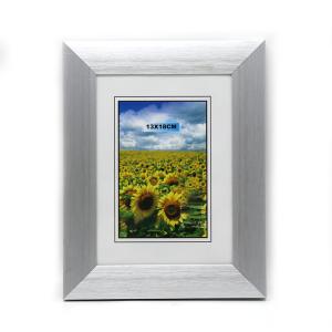 Quality Eco Friendly Aluminium Photo Frame 13 X 18 Cm , White 5x7 Picture Frames wholesale