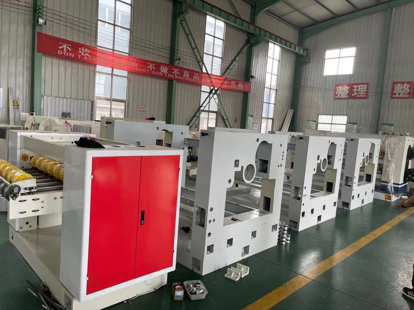 Automatic Grade Automatic E Flute Corrugated Cardboard Carton Paper Box Making Machine