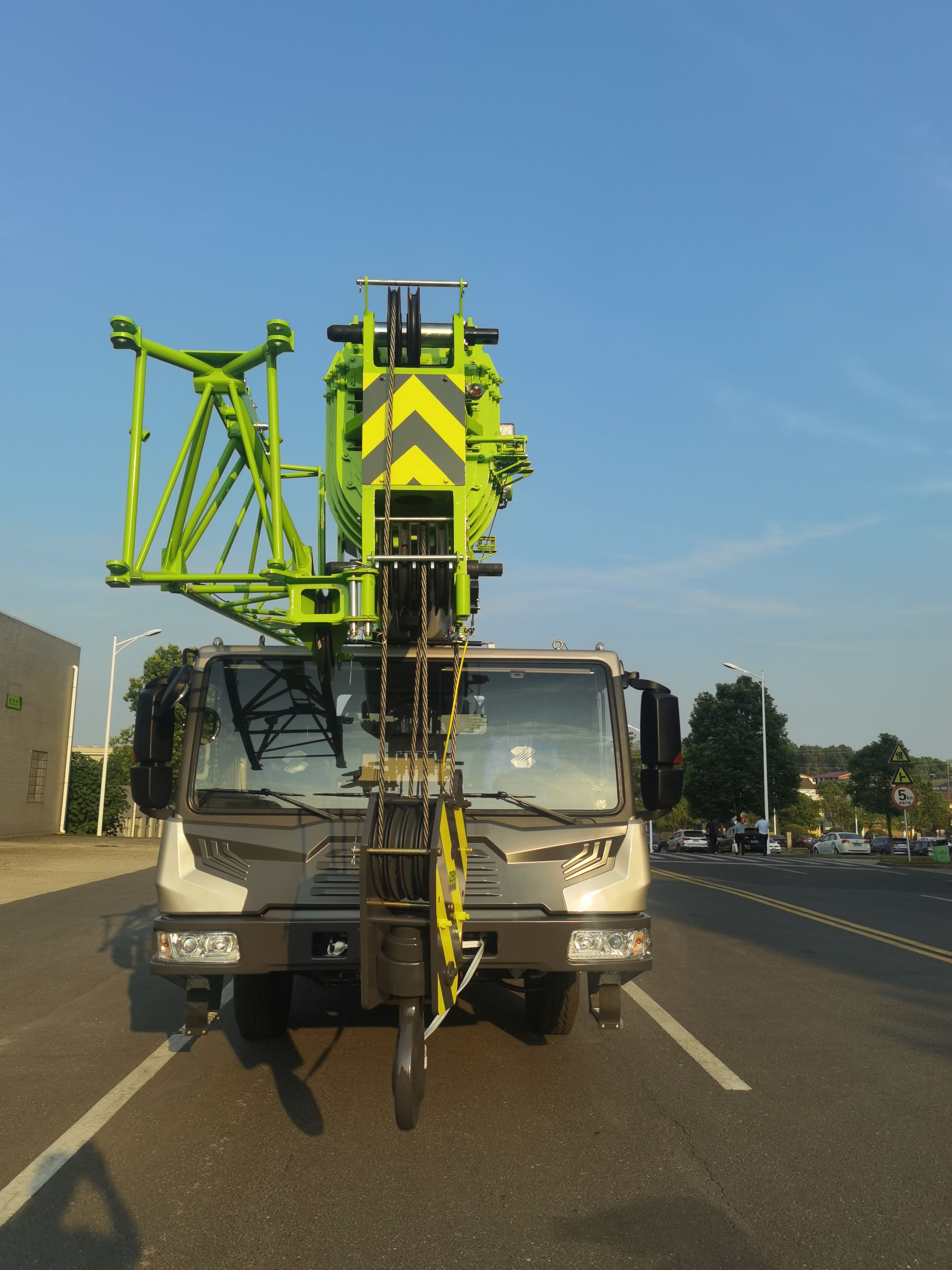 25 Ton Used Zoomlion Truck Crane 2022 Model with 0-2000 Working Hours