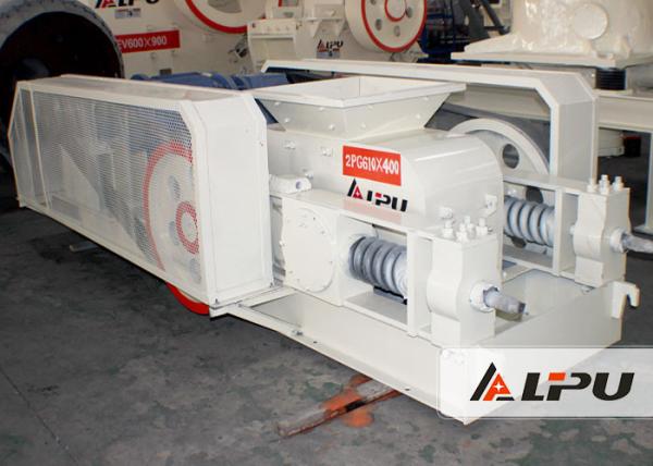 Output Size 0-10 mm Mine Crushing Equipment , Small Double Roller Crusher For