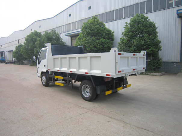 Used 3t Tipper Truck ISUZU 4*2 Small Dumper Euro 4 Multi Leaf Springs 5 Speed Gear