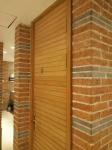 Water And Heat Resistant Old Clay Wall Brick 16kg / Sqm 2.5Cm