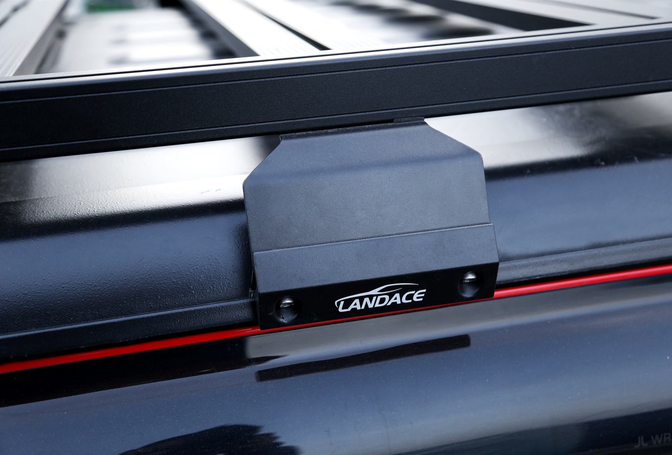 Jeep Wrangler JK JL 2018 Aluminum Roof Rack Tray for All-Terrain Exploration