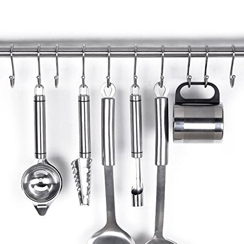 Stylish and Durable S-shaped Metal Hooks for Home Decor in Living Room Bedroom Kitchen