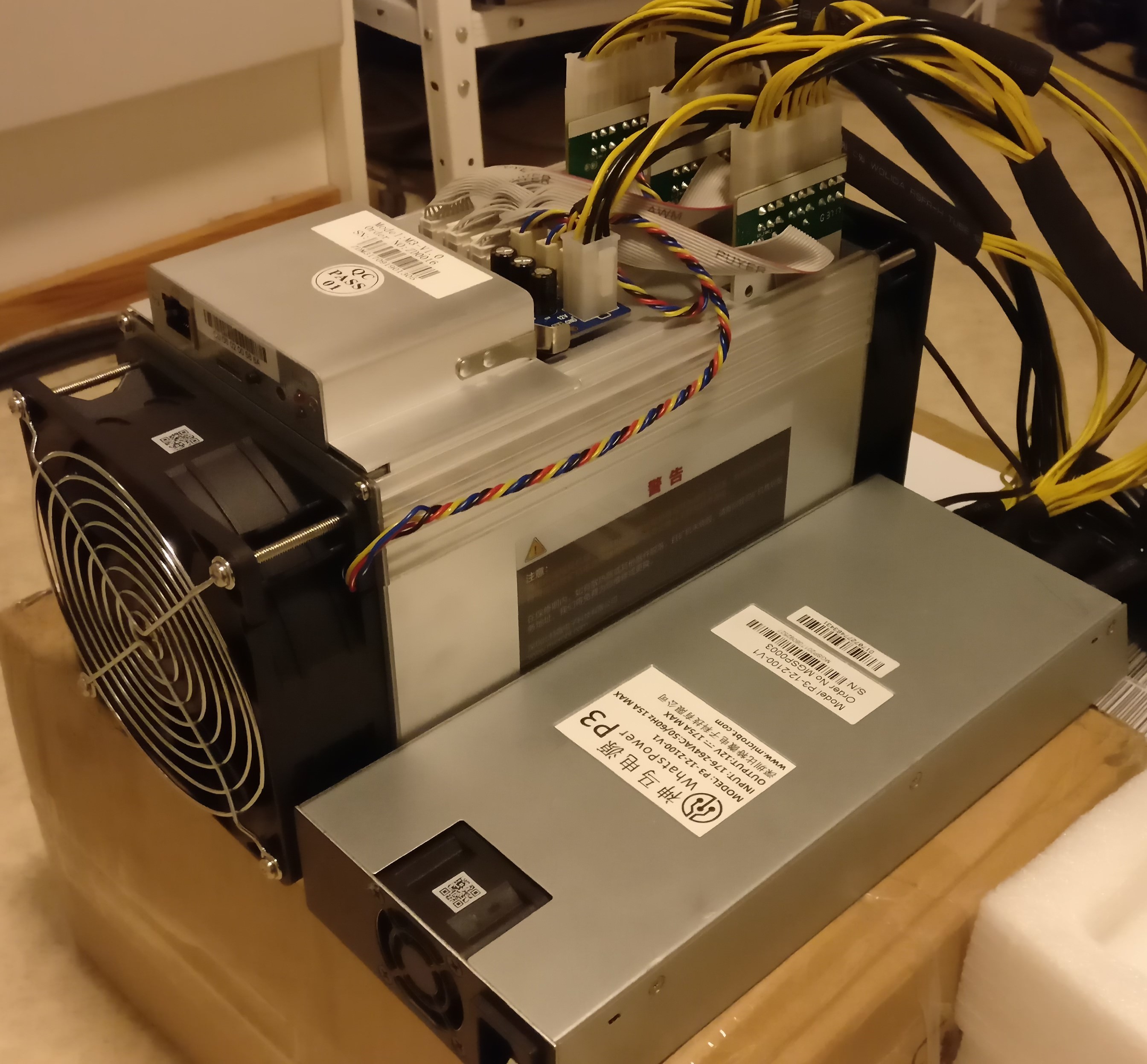 ASIC MicroBT Whatsminer Bitcoin Miner Whatsminer M21S 56T 3360W