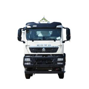 Quality SINOTRUK HOWO TX Fuel Oil Tank Truck 350HP 8X4 Fuel Oil Delivery Truck wholesale