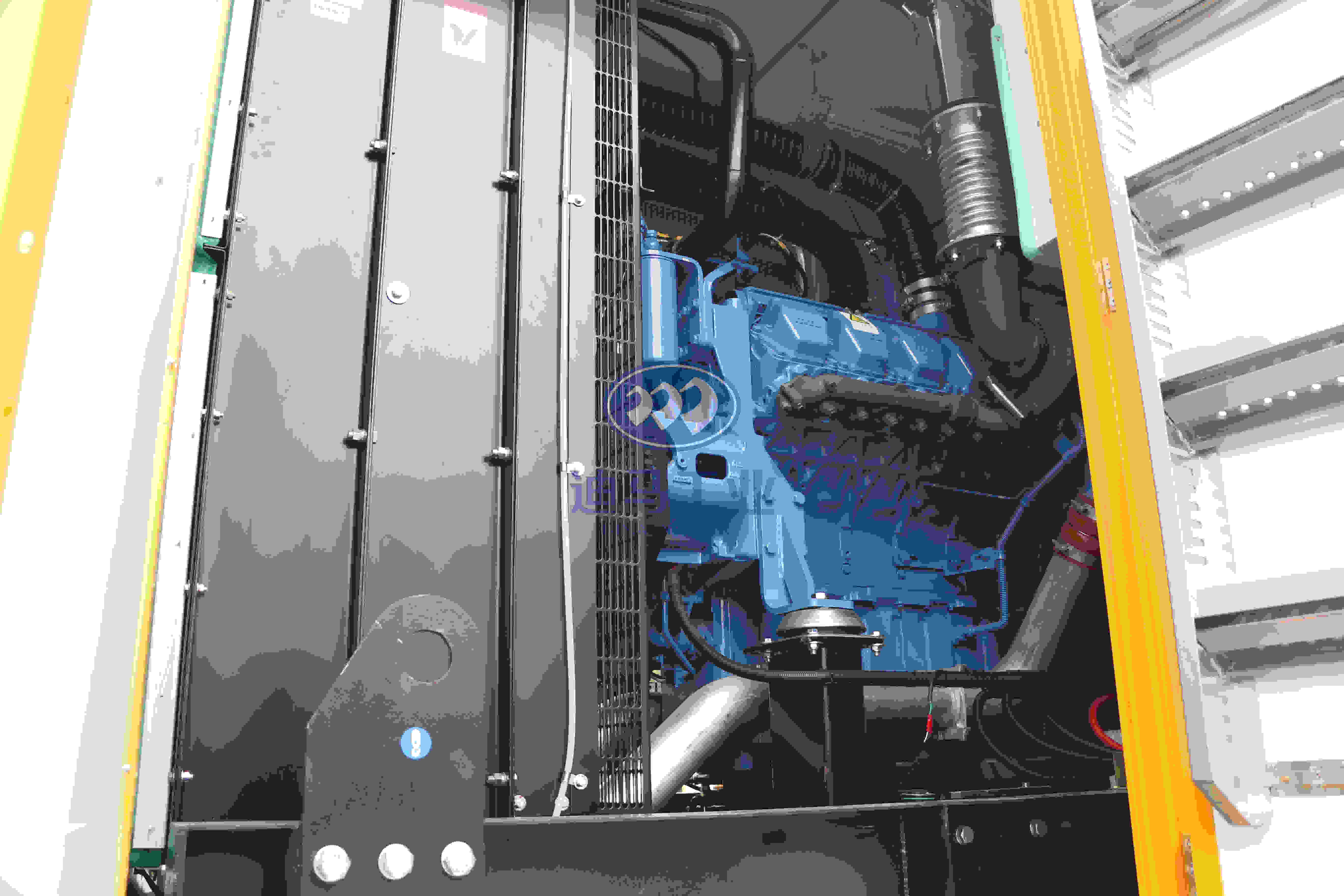 80KW Diesel Emergency Power Supply Vehicle 6.8L Panda Generator