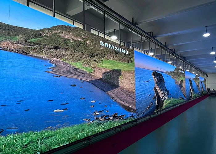 Wall Mounted Indoor Full Color Led Display Digital Signage P2 P2.5 P3.07 P4